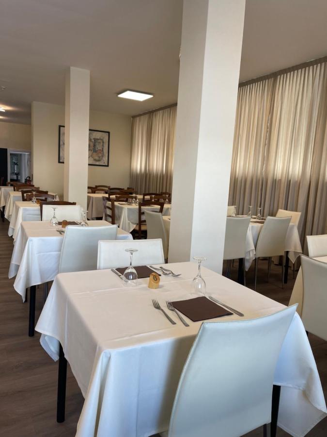 Hotel Soave Rimini Esterno foto