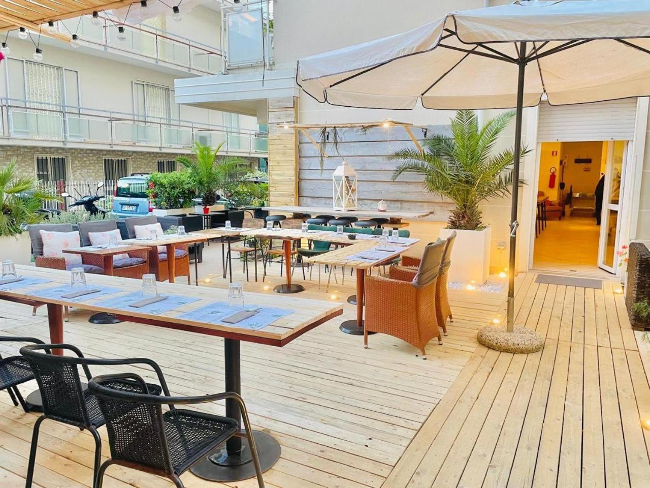 Hotel Soave Rimini Esterno foto